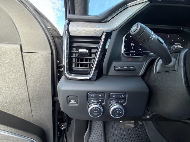 Certified 2024 GMC Sierra 2500 Denali w/ Denali Reserve Package AWD/4WD image 19