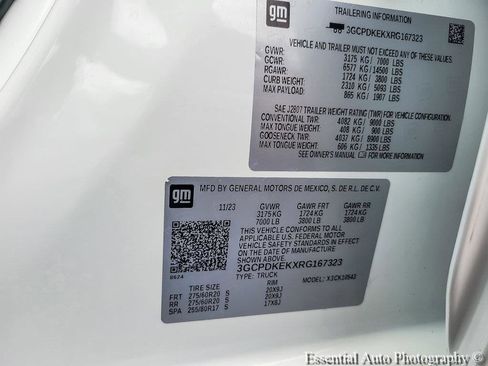 Certified 2024 Chevrolet Silverado 1500 LT AWD/4WD image 29