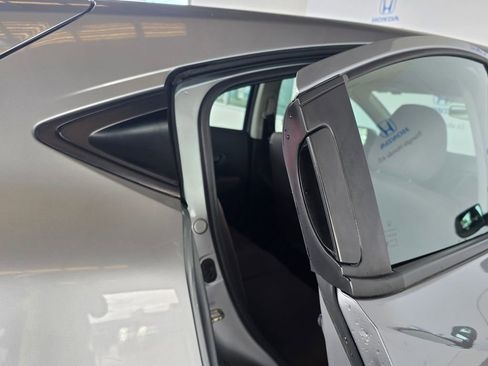 Used 2020 Honda HR-V LX image 9