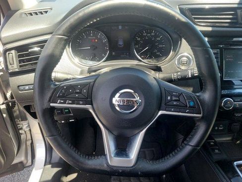 Used 2020 Nissan Rogue Sport SL FWD image 26