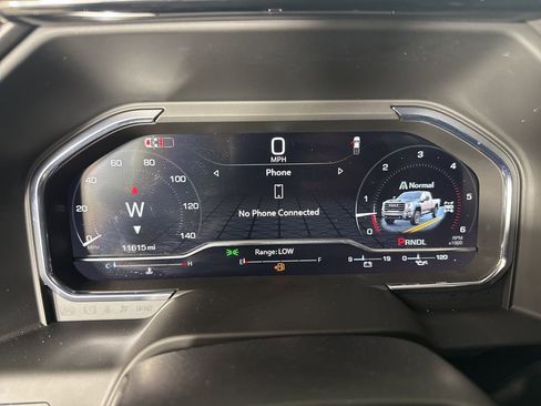 Used 2025 GMC Sierra 2500 AT4 image 12