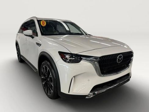 Used 2024 MAZDA CX-90 Plug-In Hybrid w/ Premium Plus image 4