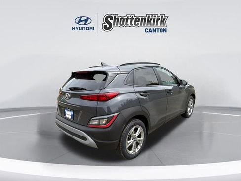Used 2023 Hyundai Kona SEL FWD image 5