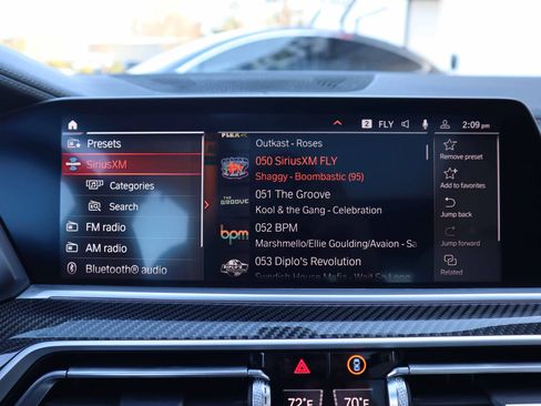 Used 2023 BMW X5 M50i w/ Executive Package image 34