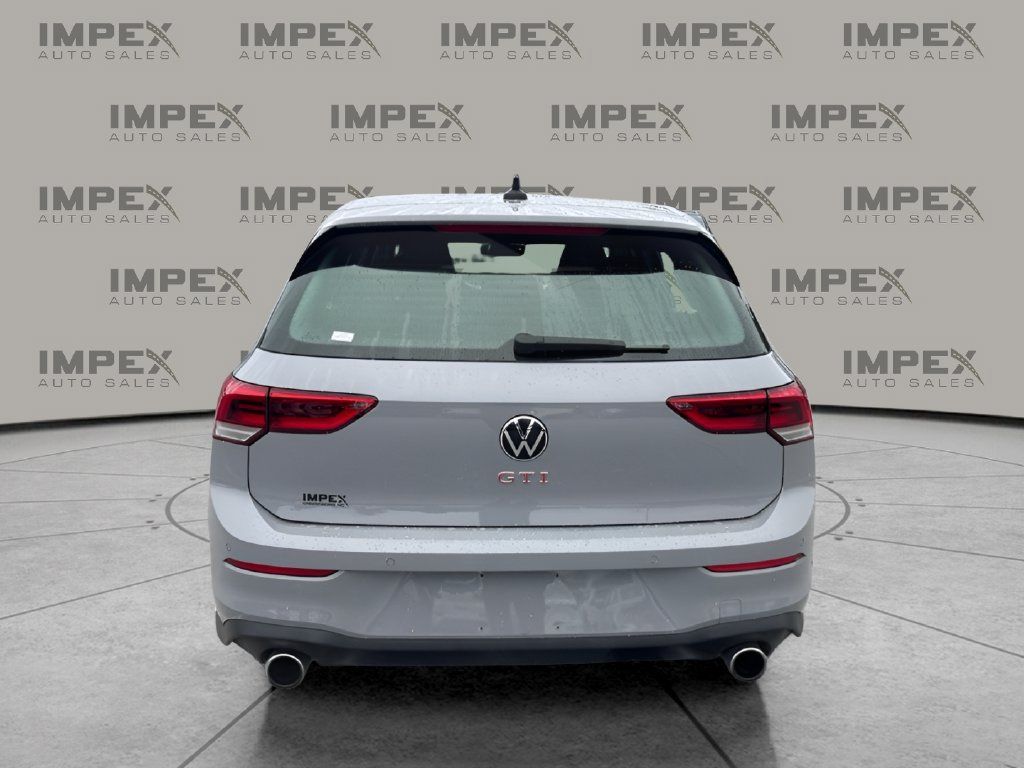 Used 2022 Volkswagen GTI SE FWD image 4