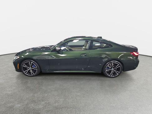 Used 2022 BMW M440i Coupe w/ Premium Package image 8
