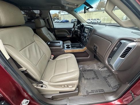 Used 2017 Chevrolet Silverado 1500 LTZ image 16