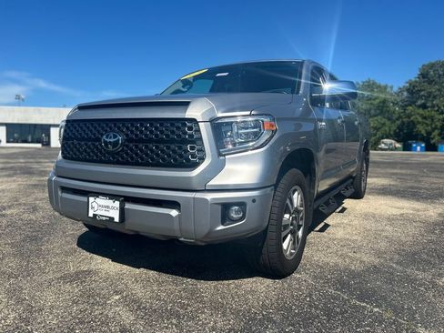 Used 2021 Toyota Tundra Platinum AWD/4WD image 3
