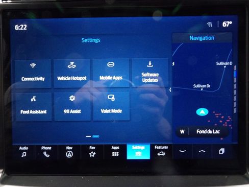 Used 2025 Ford F150 Lariat AWD/4WD image 24