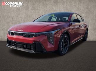 New 2025 Kia K4 GT-Line w/ GT-Line Premium Package video 3