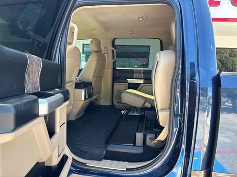 Used 2017 Ford F250 Lariat w/ Chrome Package AWD/4WD image 18