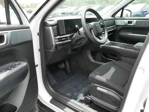 Certified 2026 Hyundai Santa Fe SE AWD/4WD image 11