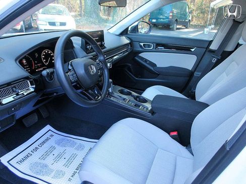 Used 2024 Honda Civic EX image 13