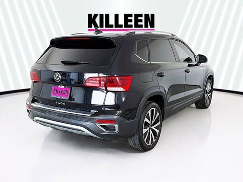 Used 2023 Volkswagen Taos SE image 7
