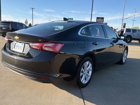 Used 2020 Chevrolet Malibu LT FWD image 18
