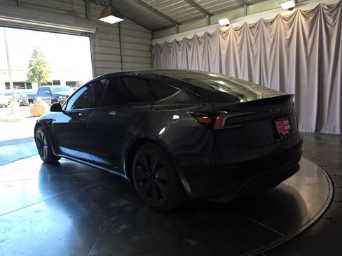 Used 2025 Tesla Model 3 Long Range RWD image 7