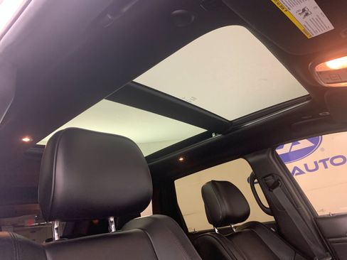 Used 2020 Jeep Grand Cherokee High Altitude RWD image 40