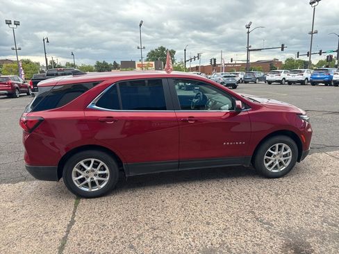 Used 2024 Chevrolet Equinox LT image 7