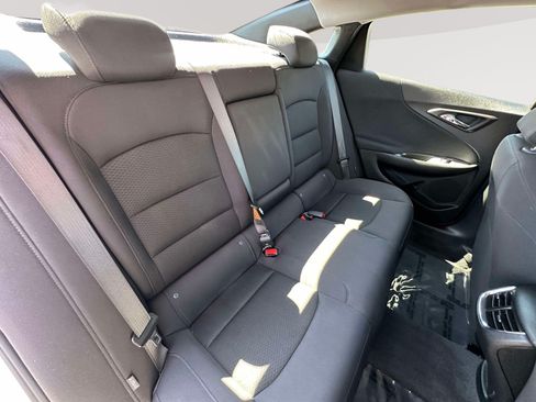 Used 2023 Chevrolet Malibu LT FWD image 28