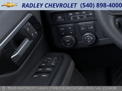 New 2026 Chevrolet Suburban High Country w/ Sun And Tow Package image 22