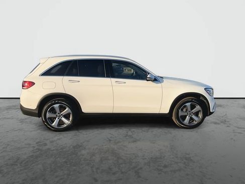 Used 2022 Mercedes-Benz GLC 300 4MATIC image 9
