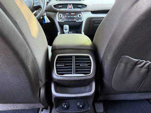 Used 2019 Hyundai Santa Fe SE AWD/4WD image 22