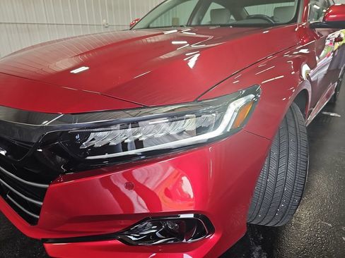 Used 2021 Honda Accord EX-L image 32