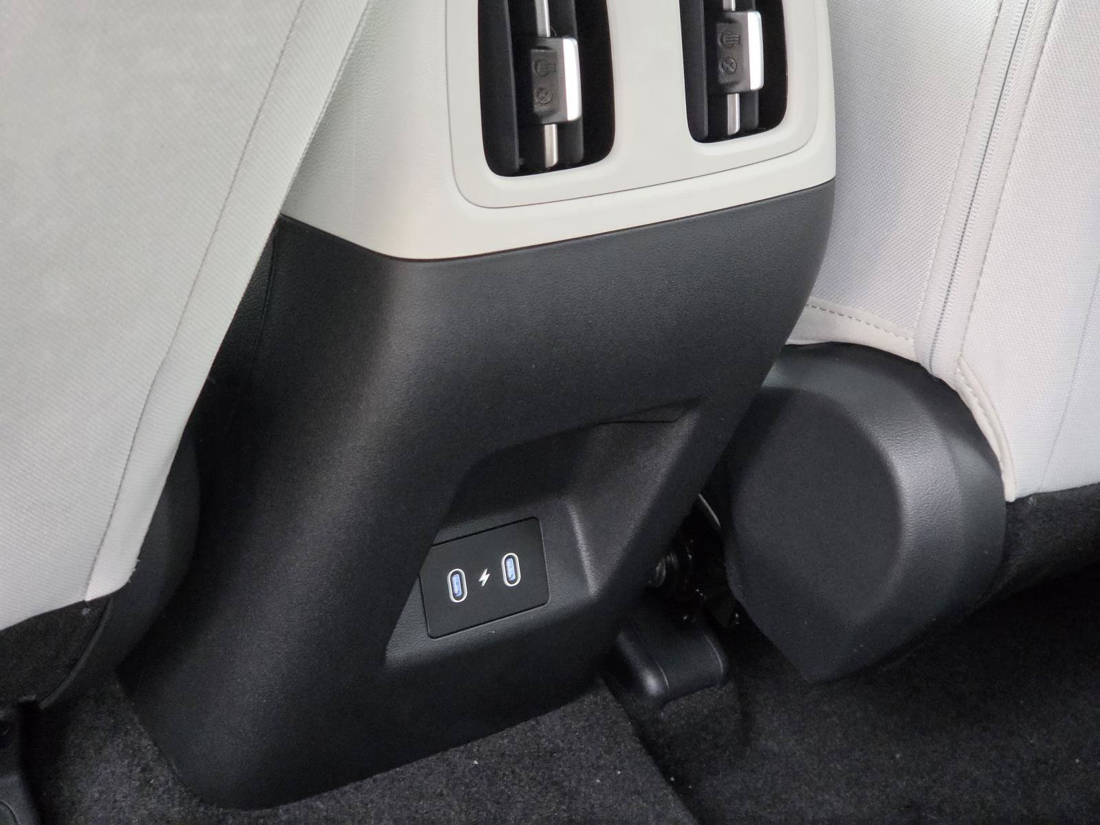 New 2026 Hyundai Tucson SEL FWD image 12