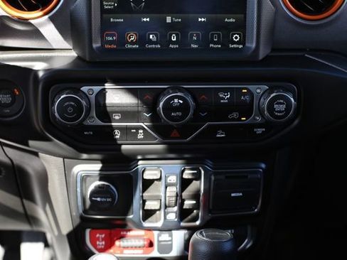 Used 2022 Jeep Gladiator Mojave w/ Trailer Tow Package image 14