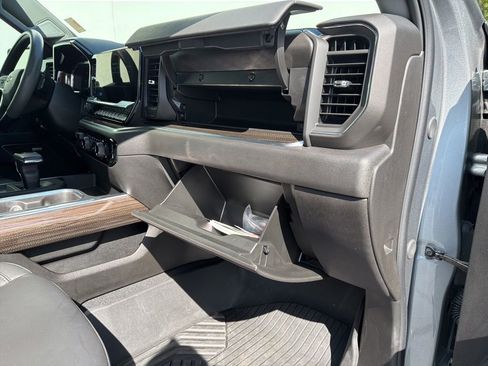 Used 2025 Chevrolet Silverado 1500 RST w/ Texas Edition Plus AWD/4WD image 40
