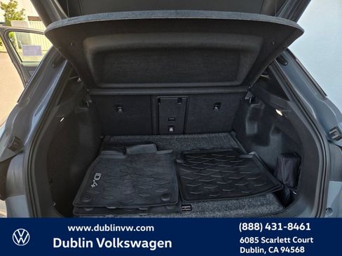 Used 2023 Volkswagen ID.4 Pro S RWD image 22