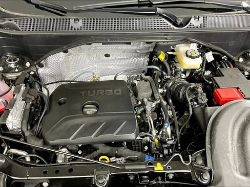 New 2026 Buick Encore GX Preferred w/ Comfort Package FWD image 2