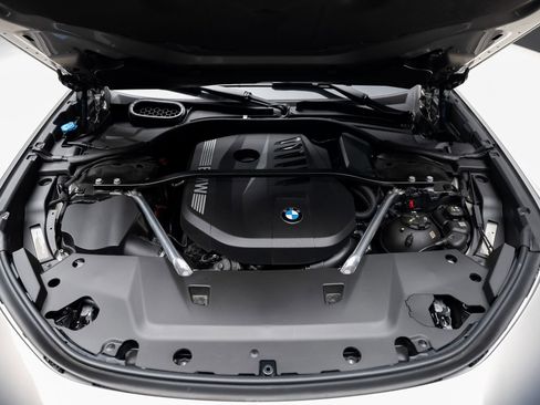 Used 2023 BMW 740i RWD image 72