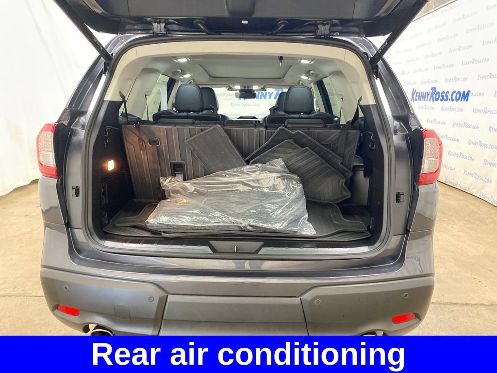Certified 2023 Subaru Ascent Touring AWD/4WD image 18
