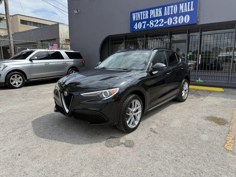 Used 2018 Alfa Romeo Stelvio Sport w/ Quick Order Package 22J Sport AWD/4WD image 1