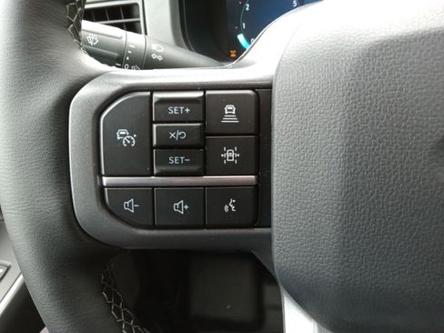Used 2025 Ford F150 Lariat w/ Equipment Group 502A High AWD/4WD image 25