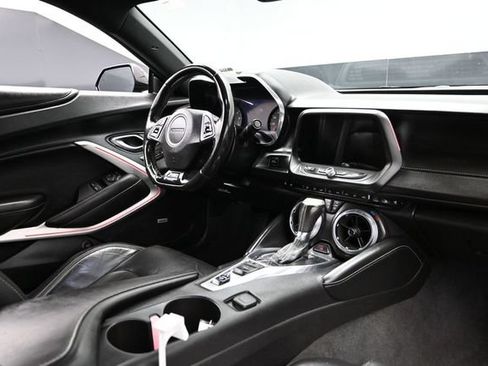 Used 2019 Chevrolet Camaro SS RWD image 14