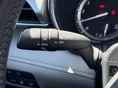 Used 2022 Toyota Highlander Platinum AWD/4WD image 27
