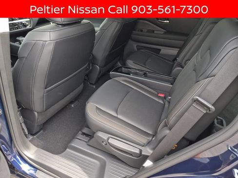 New 2026 Nissan Pathfinder SL w/ SL Premium Package FWD image 12