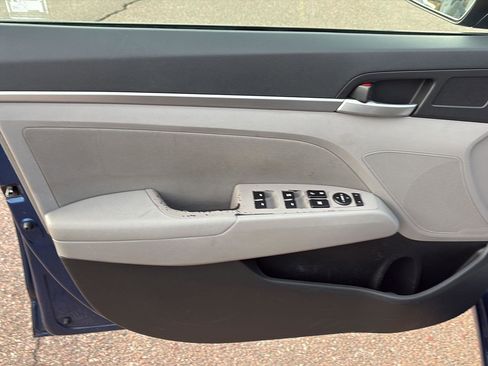 Used 2019 Hyundai Elantra SEL image 8