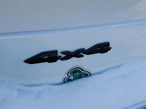 New 2025 Jeep Grand Cherokee L Altitude image 6