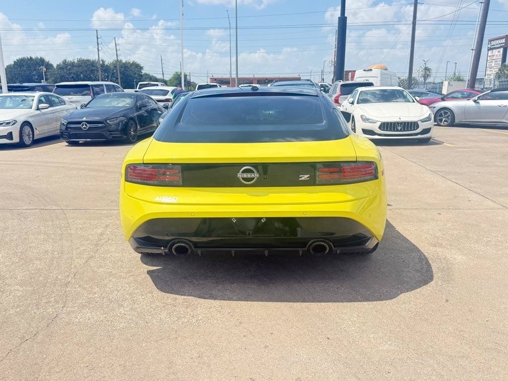 Used 2024 Nissan Z Sport w/ Floor Mat Package RWD image 6