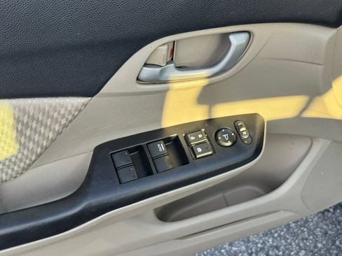Used 2015 Honda Civic LX image 13