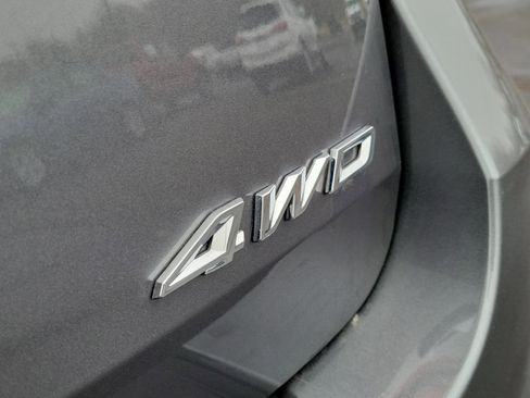 Used 2025 Ford Explorer Active image 7