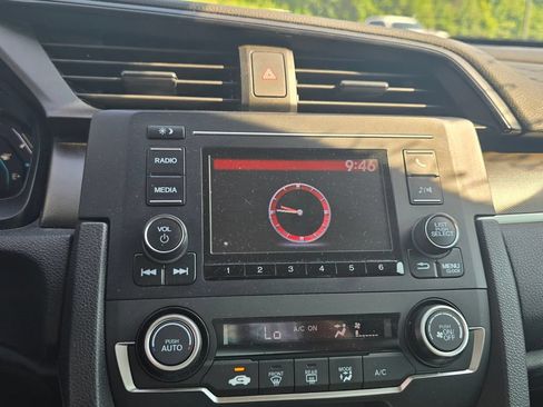 Used 2021 Honda Civic LX image 30