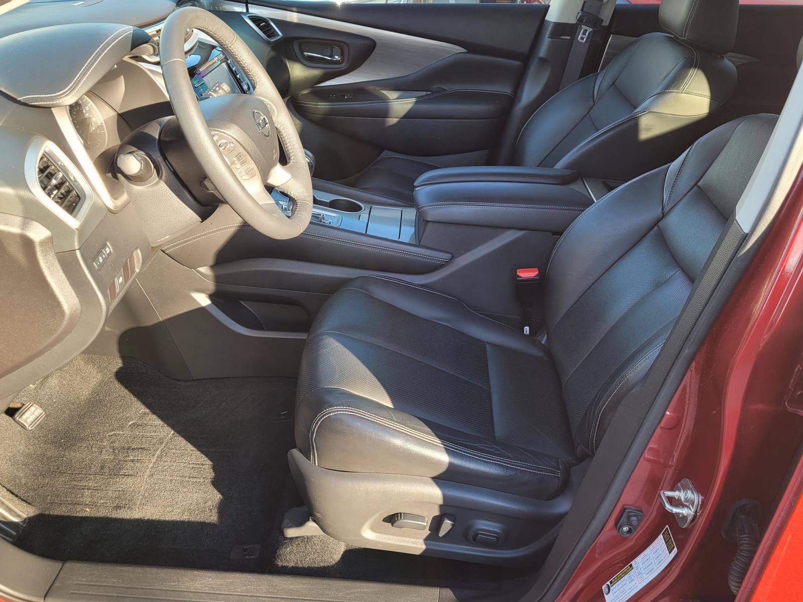 Used 2015 Nissan Murano SL w/ Cargo Package FWD image 3