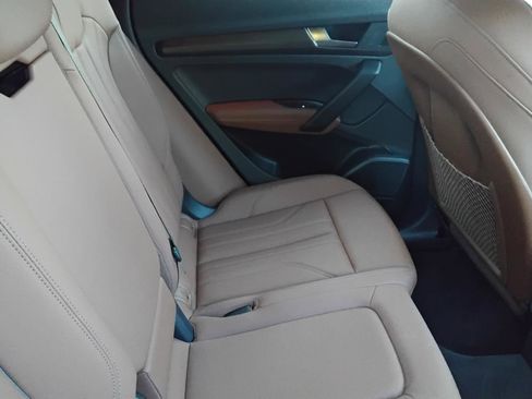 Certified 2025 Audi Q5 e Premium Plus image 25