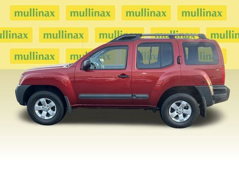 Used 2012 Nissan Xterra S image 11