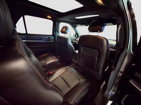 Used 2017 Ford Explorer Sport w/ Equipment Group 401A image 32