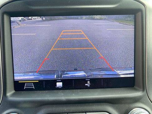 Used 2019 GMC Sierra 1500 Denali w/ Driver Alert Package II image 21